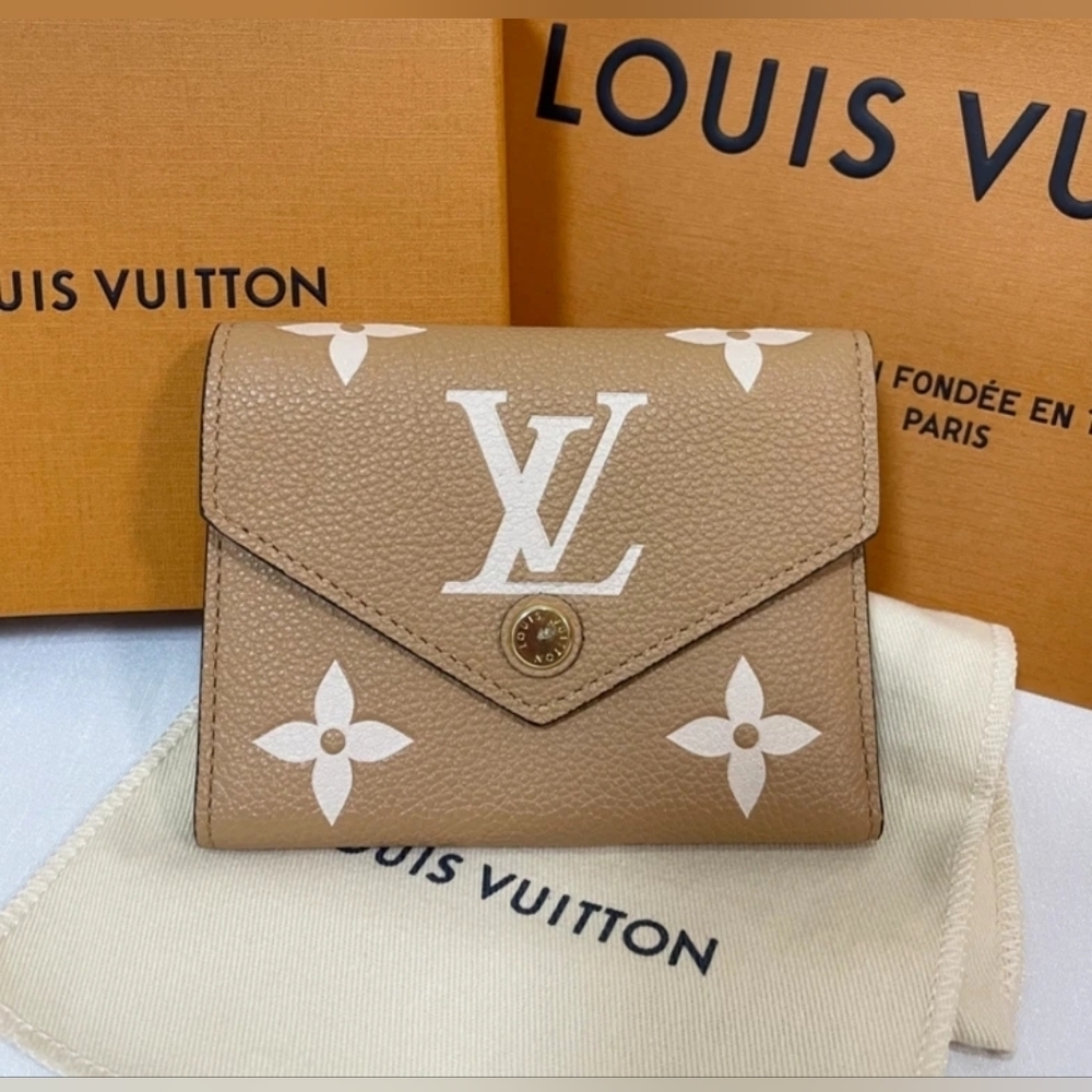Louis Vuitton Victorine Wallet Arizona Beige Empreinte – EUC
